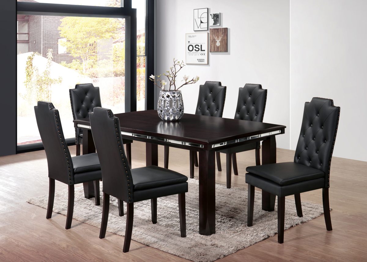D113 Side Chair