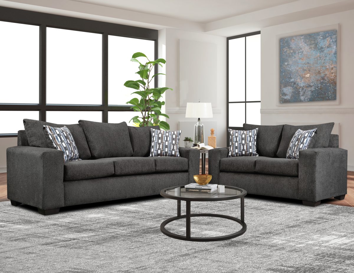 U426 Loveseat
